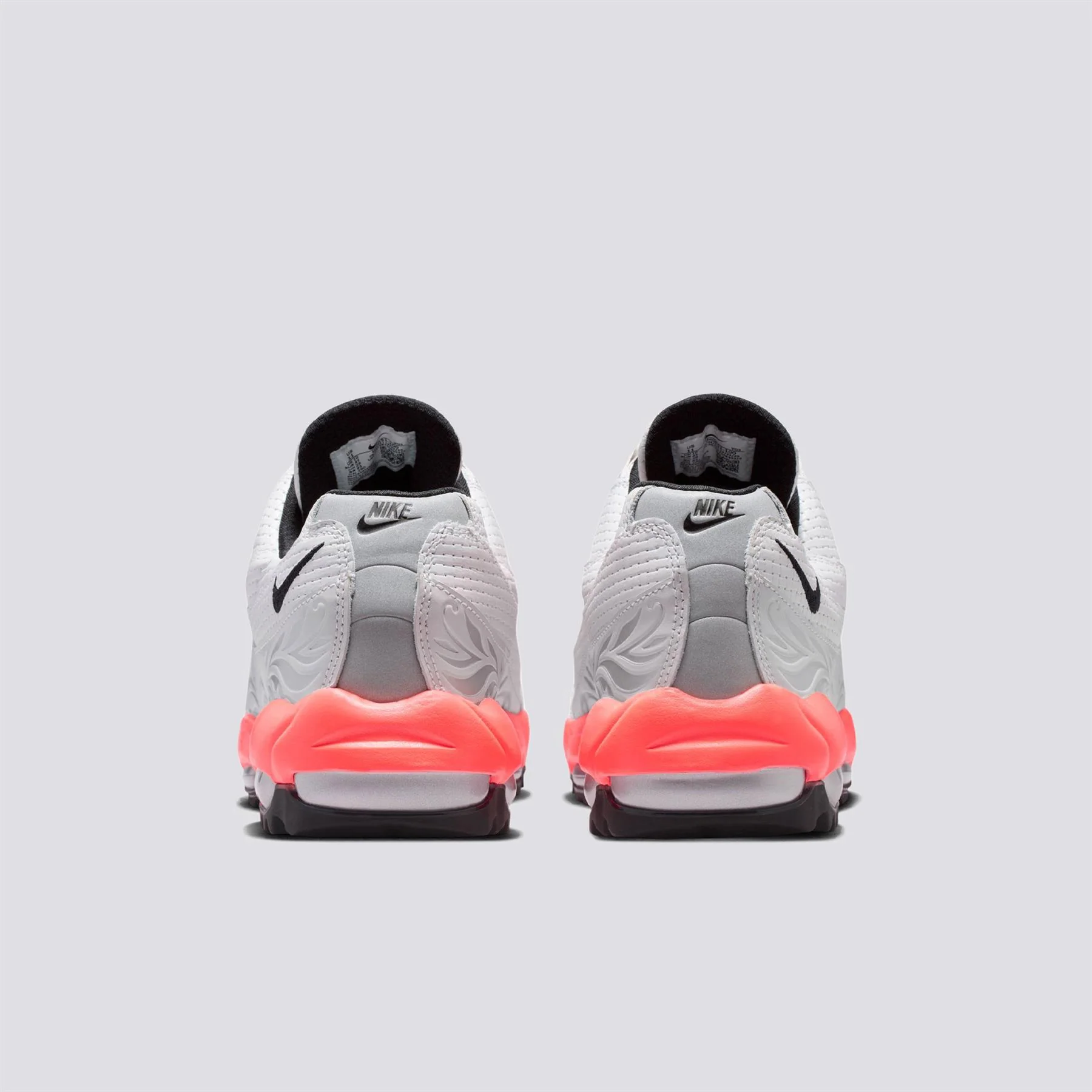 Air Max '95 NRG P26 Spikeless Golf Shoes Off White/Black Hot Lava/Metallic Silver - Image 9
