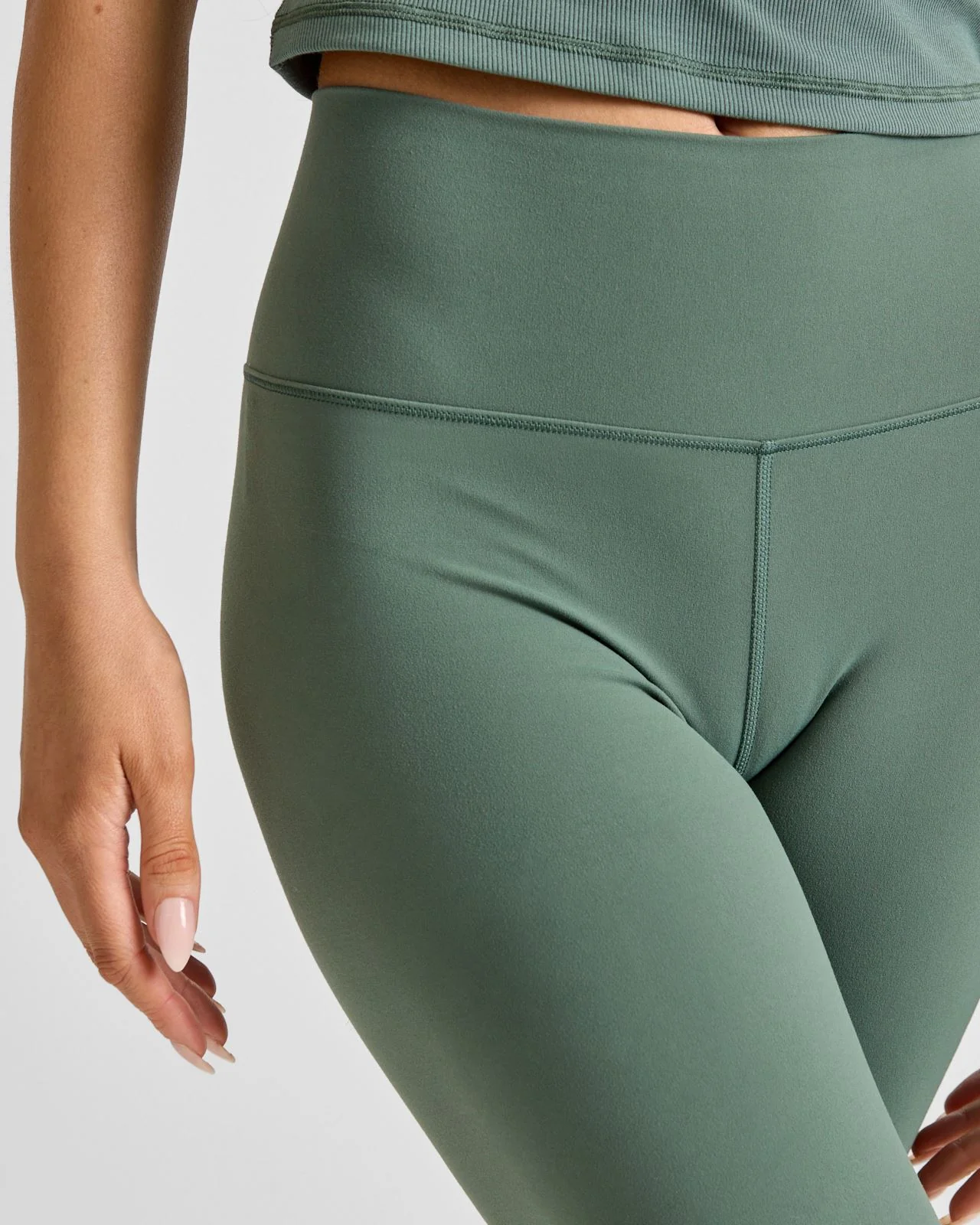 AllTheFeels Straight Leg Trouser Agate Green - Image 7