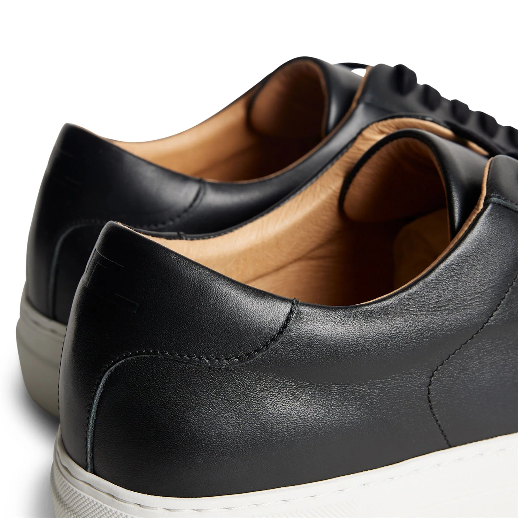 Art Signature Leather Sneakers Black - Image 5