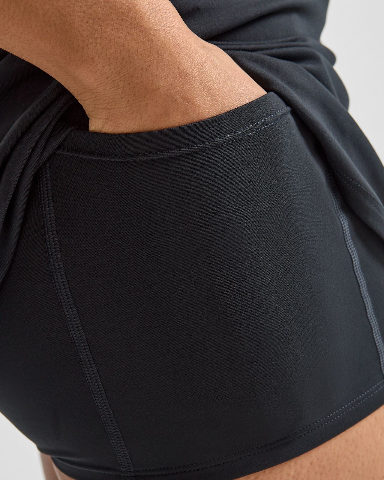 Baseline Skirt Black - Image 6