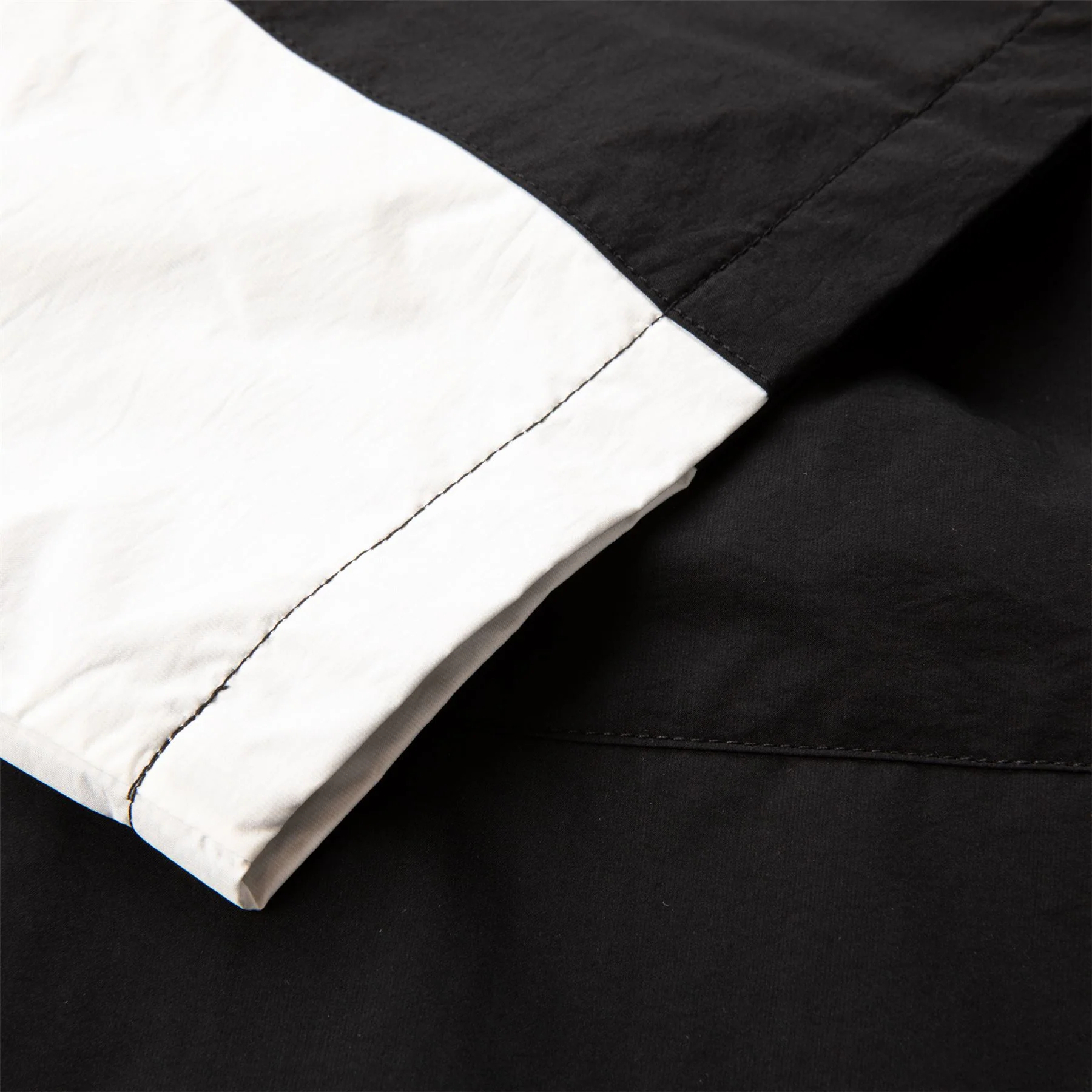 Evergreen SS Nylon Windshirt Black - Image 5