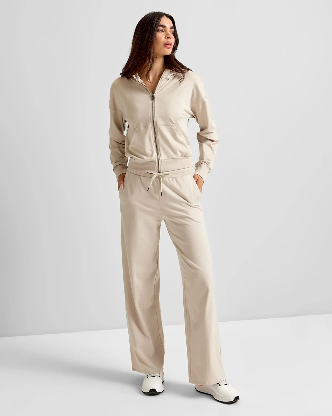 Halo Essential Wideleg Joggers Ecru Heather - Image 3