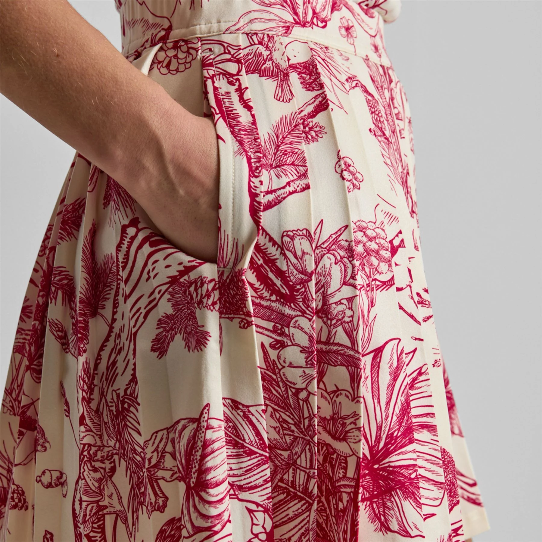 Knife Pleat Skirt Red Botanical - Image 5