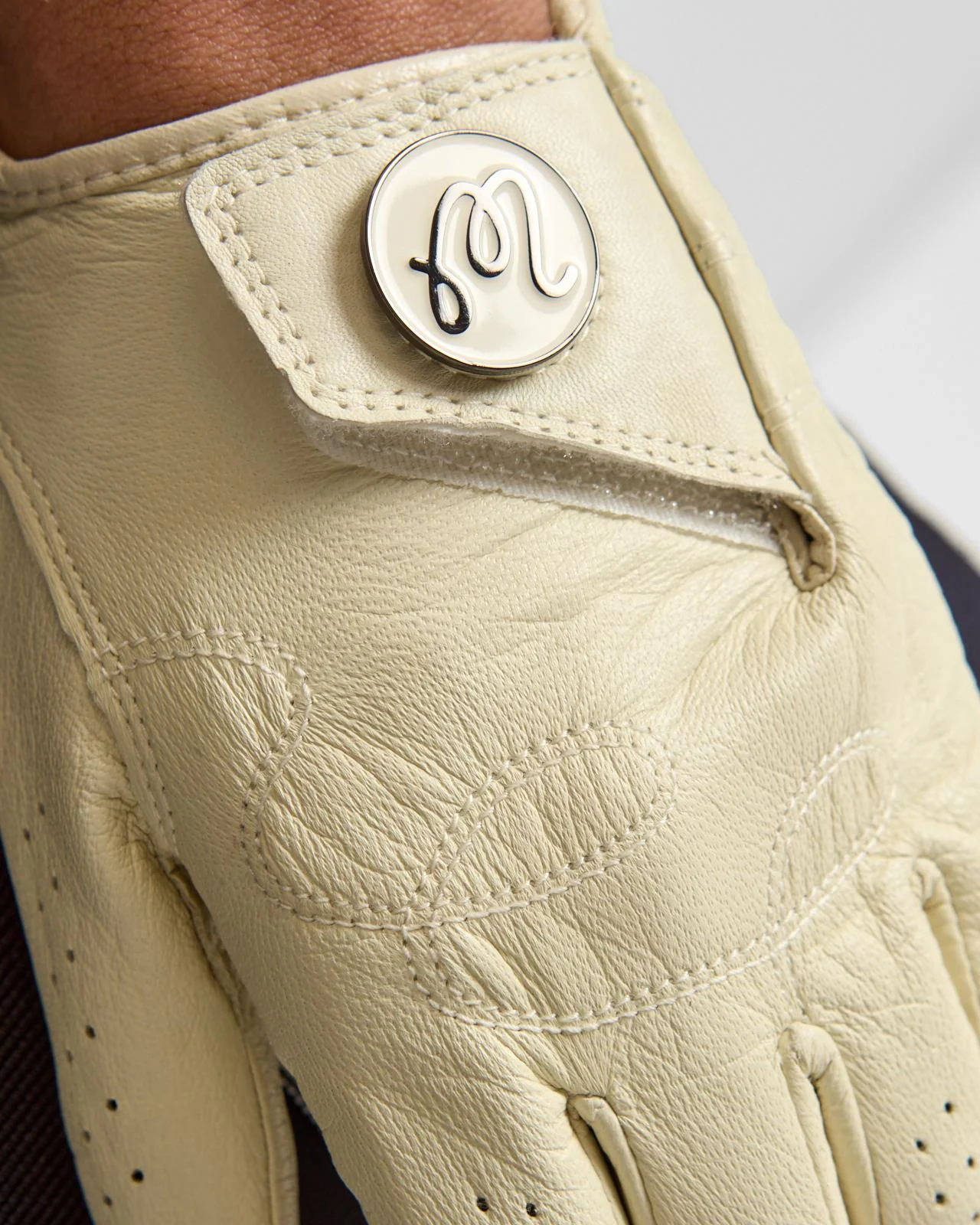 Manuela LH Golf Glove Cream/Black - Image 3