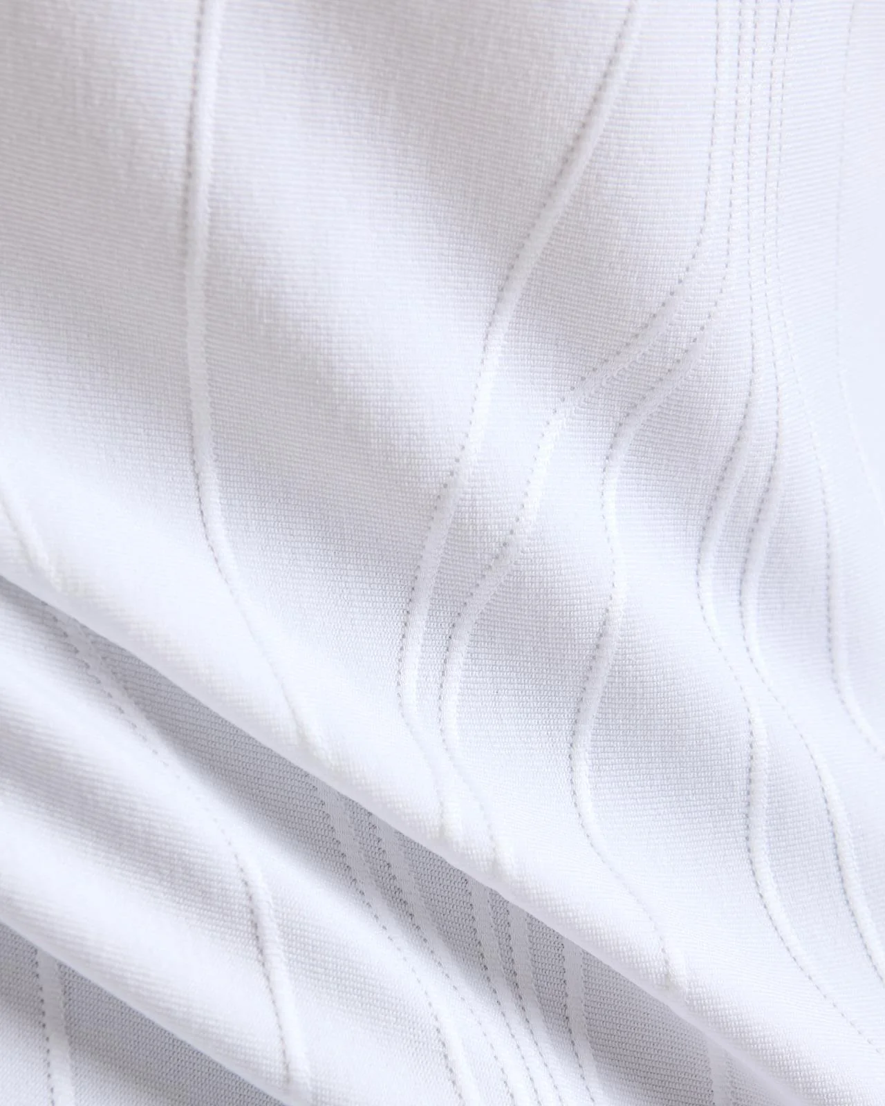 Marlie Jacquard V-Neck Polo White - Image 7