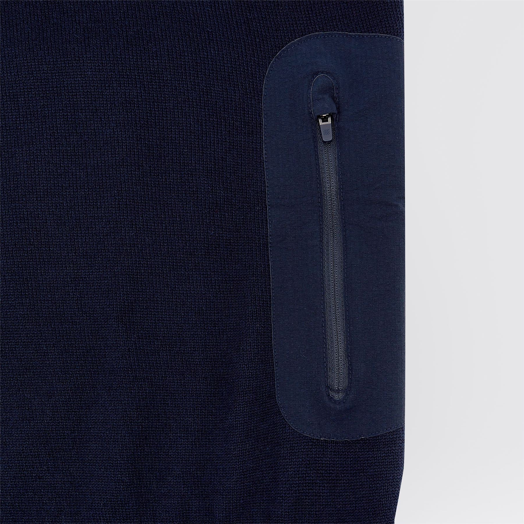 Merino Wool Vest Midnight - Image 6