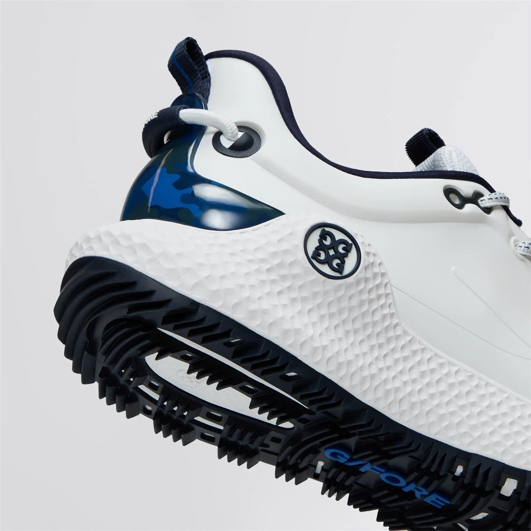 MG4+ O2 Camo Accent Golf Shoes Snow/Twilight - Image 3