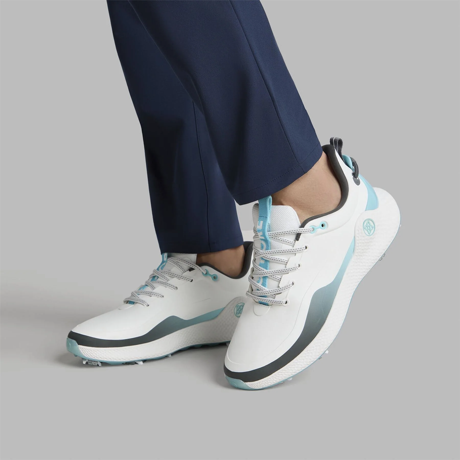 MG4+ O2 Gradient G/LOCK Spiked Golf Shoe Snow/Cenote - Image 4