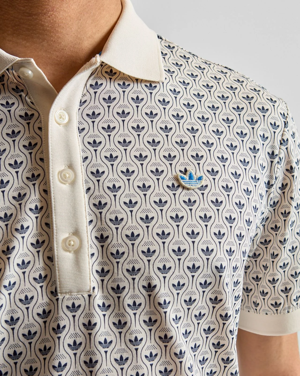 Originals All Over Trefoil Polo Chalk White/Night Indigo - Image 6