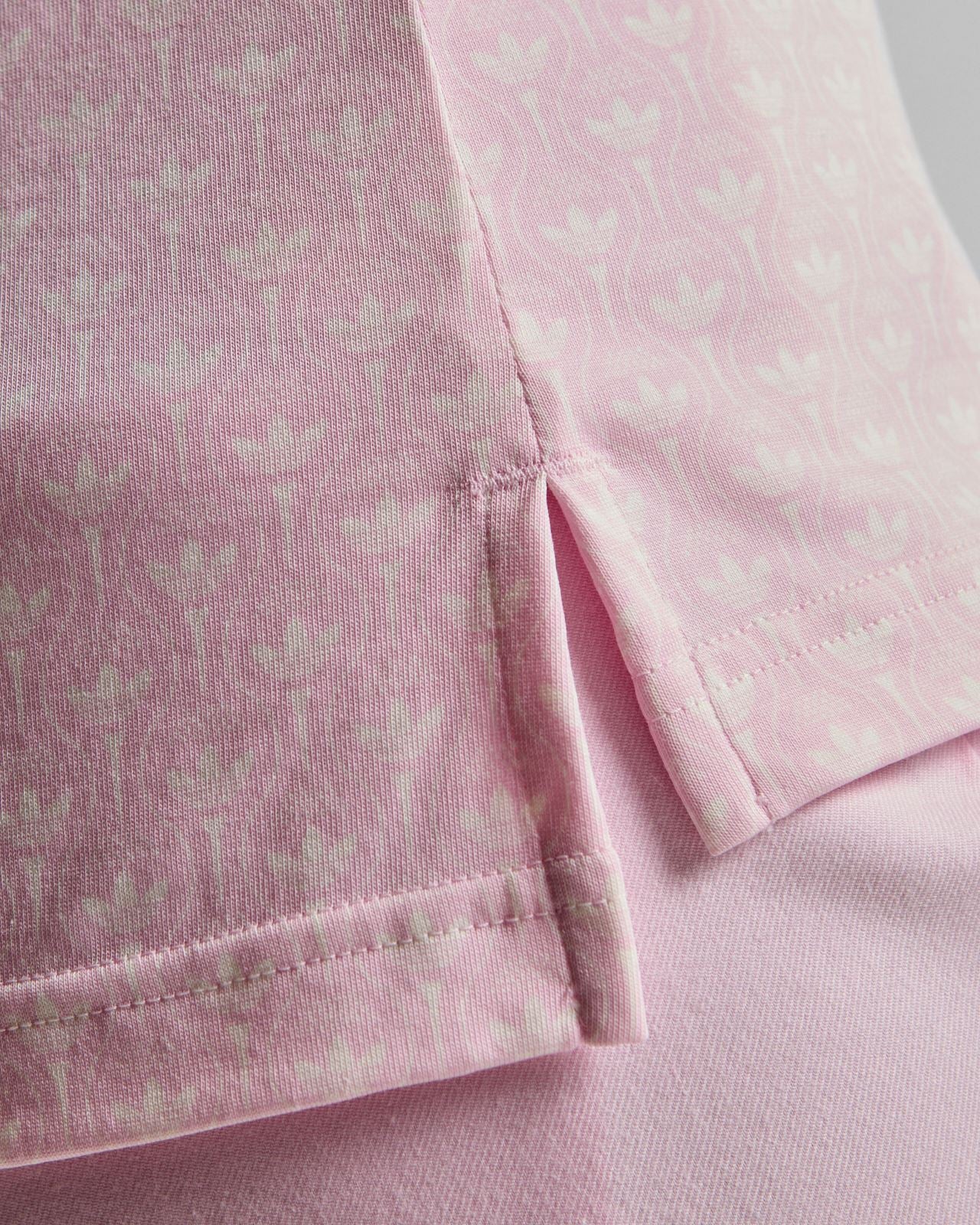 Originals All Over Trefoil Polo Clear Pink/Chalk White - Image 6