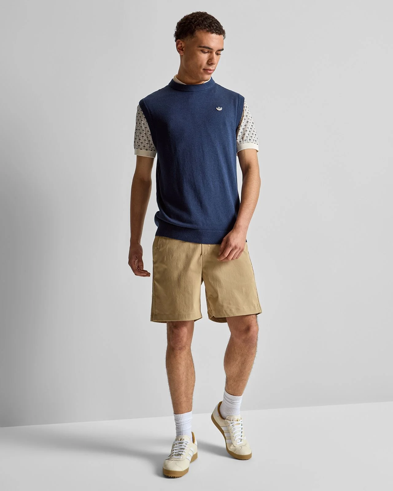 Originals Cashmere Vest Night Indigo - Image 3