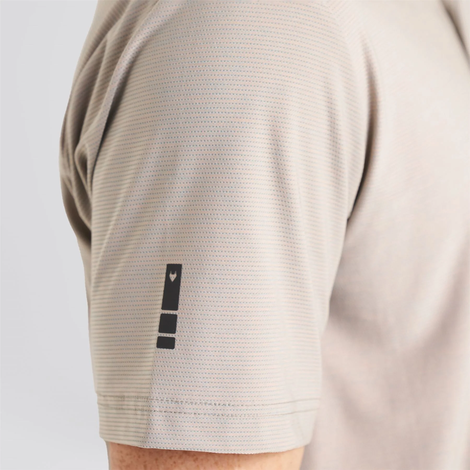Panelled Mesh Polo Beige - Image 6