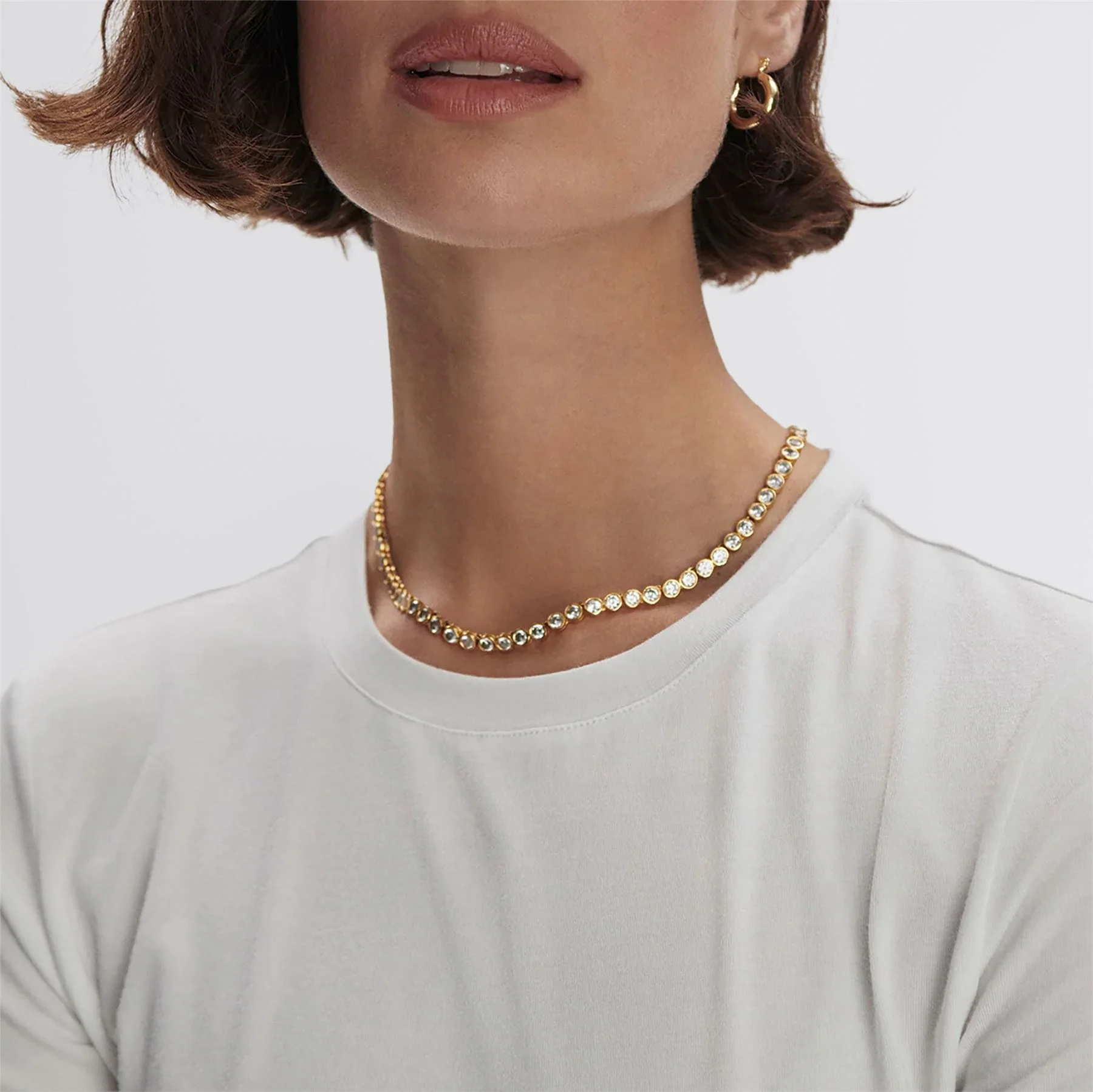 Regina Fitted Tee White - Image 4