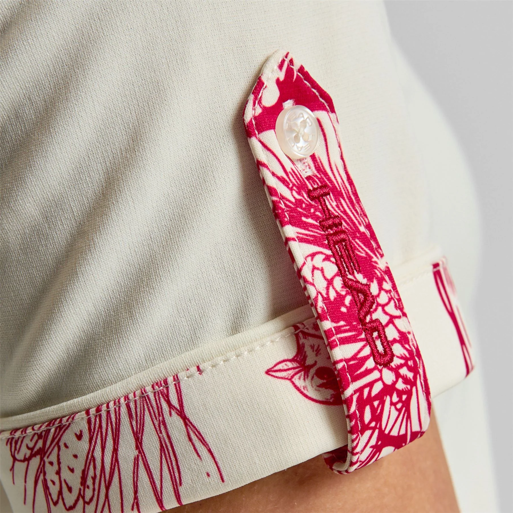 Roll Sleeve Polo Cream - Image 6