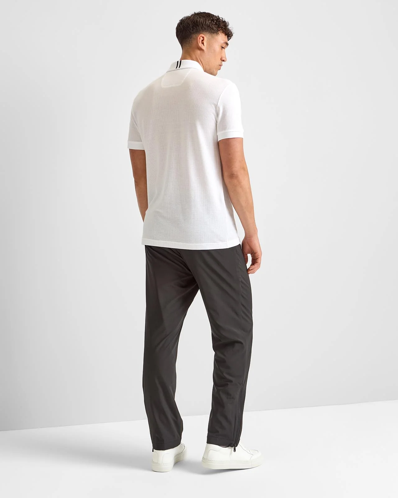 Terrace Zip Polo White - Image 4
