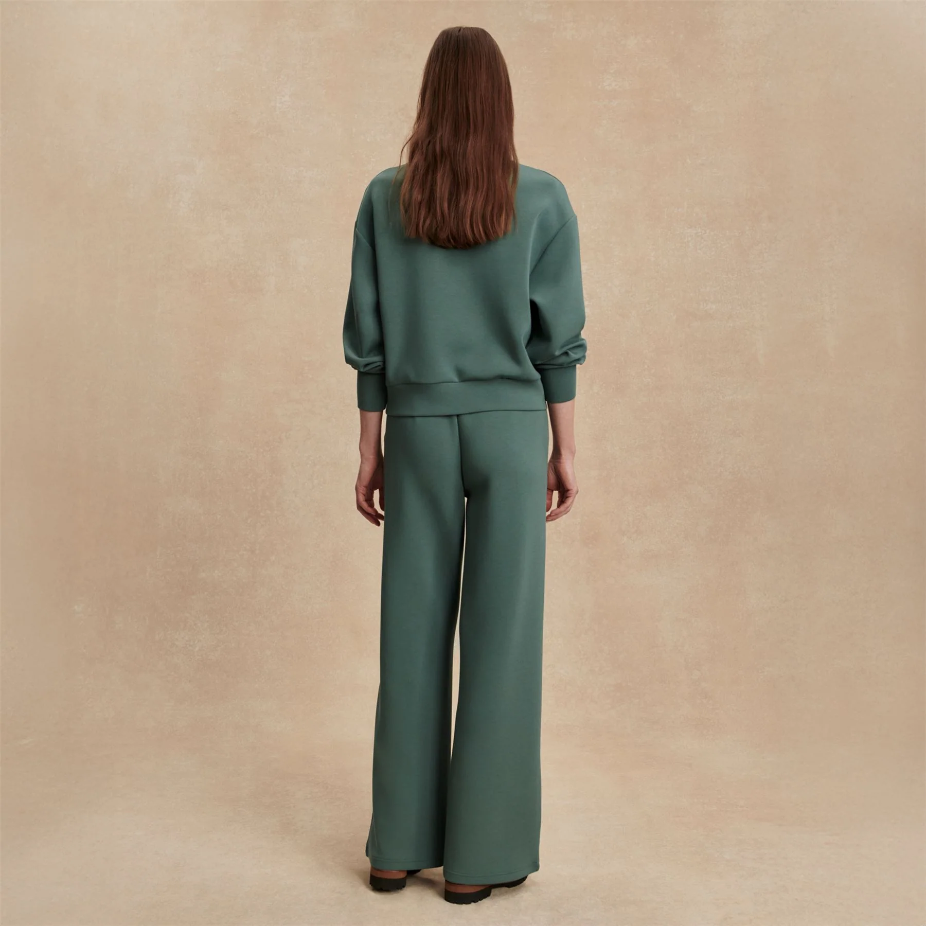 The Extra Wide Leg 29.5 Inch Trousers Dark Forest - Image 4