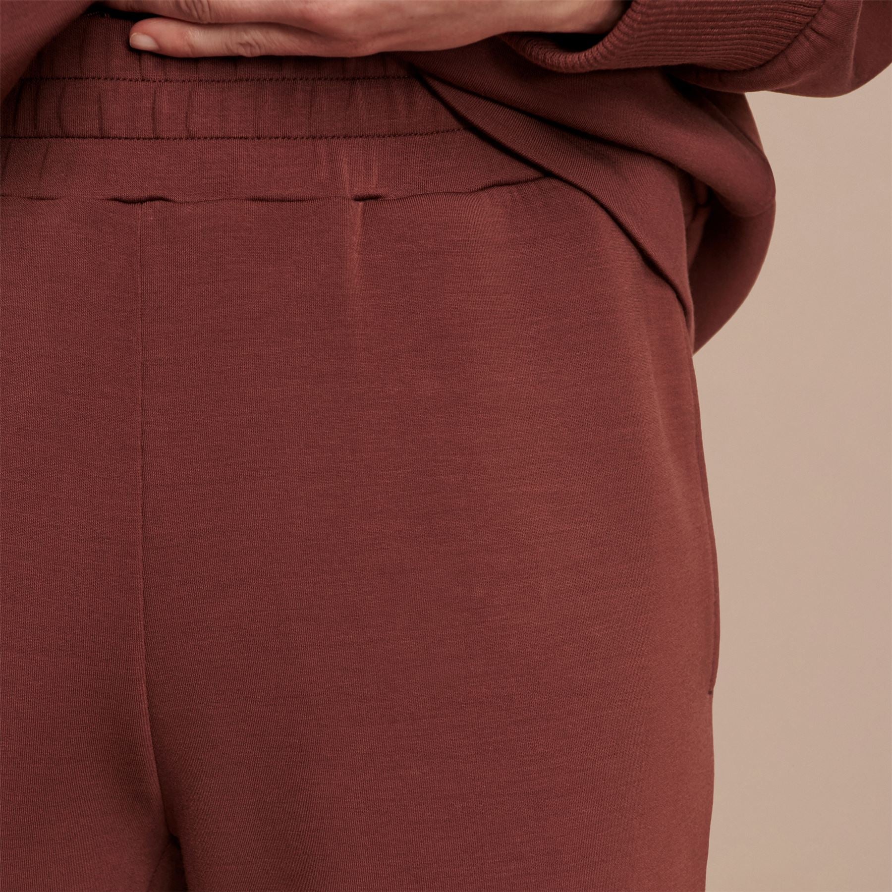 The Slim 27.5 Inch Cuff Pants Cinnamon - Image 6