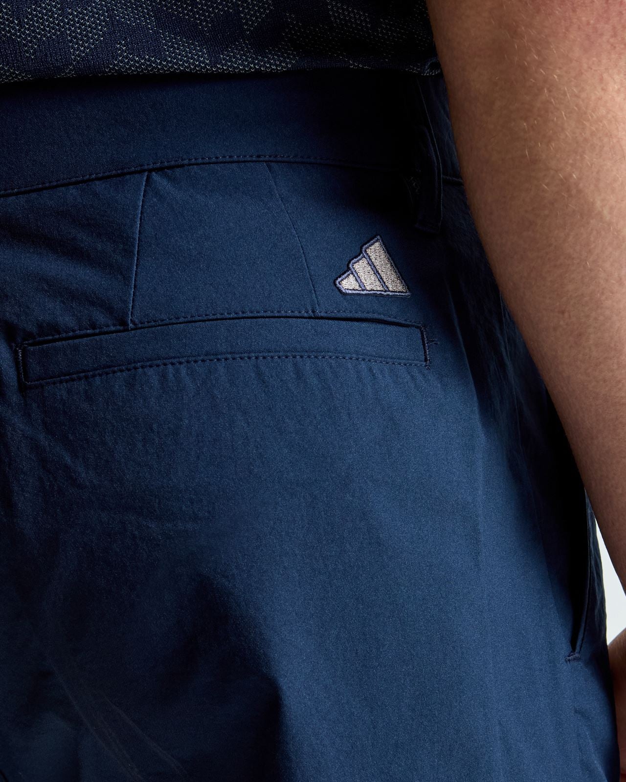 Ultimate365+ 7-Inch Shorts Collegiate Navy - Image 5
