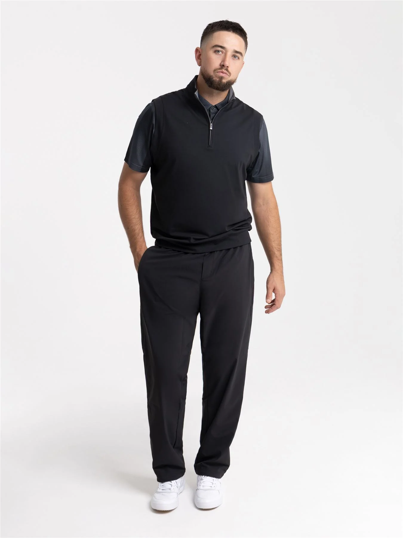 Ultimate365 Classic Quarter Zip Gilet Black - Image 2