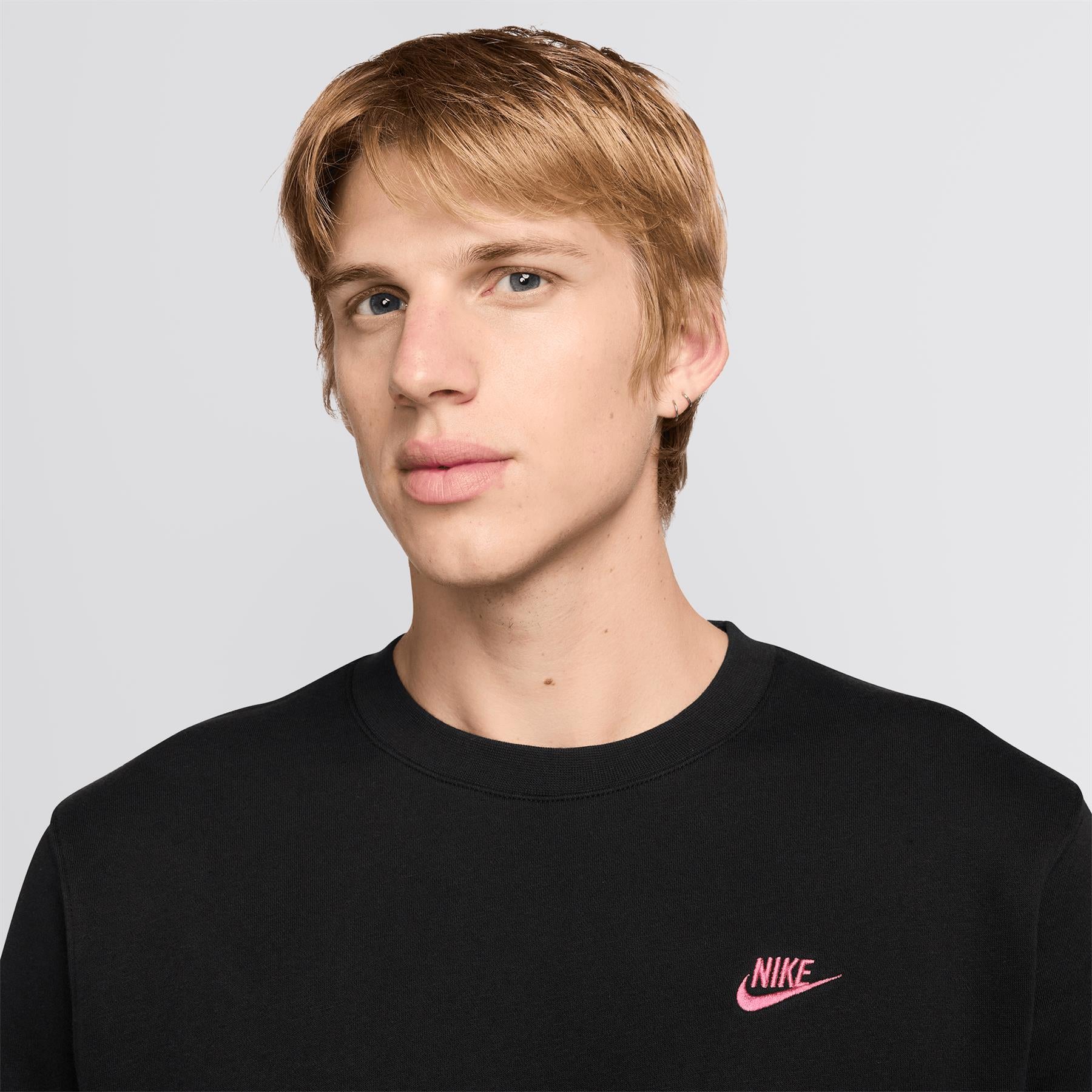 x Nike Golf Club Crew Neck Black/Pinksicle - Image 3