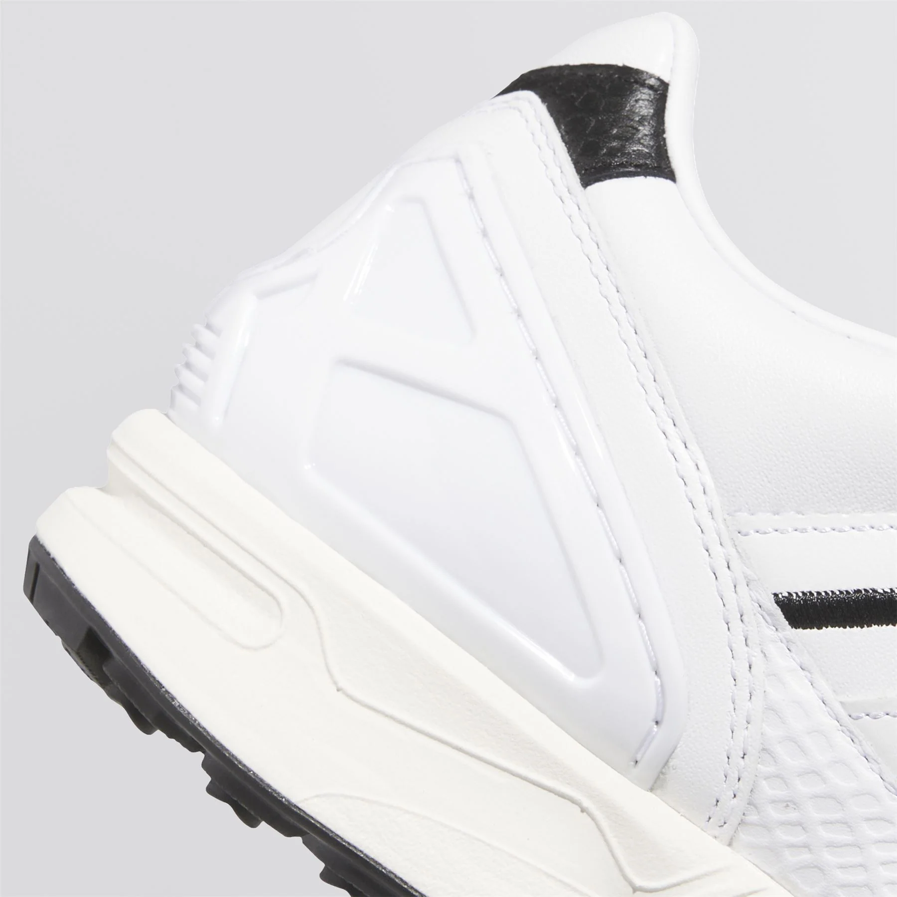 ZX 8000 Spikeless Golf Shoes Footwear White/Core Black - Image 6