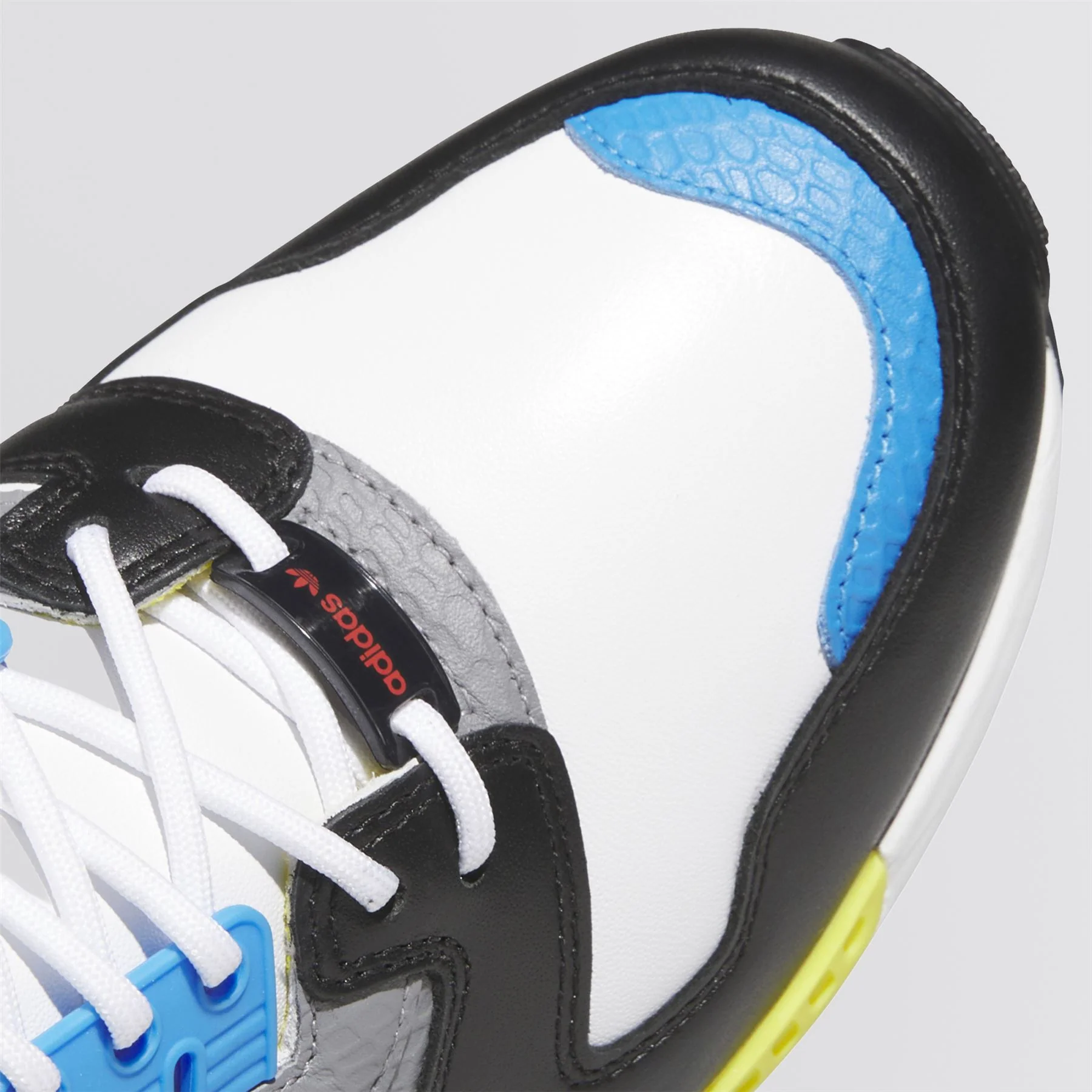 ZX 8000 Spikeless Golf Shoes Footwear White/Lucid Ray Blue/Core Black - Image 7